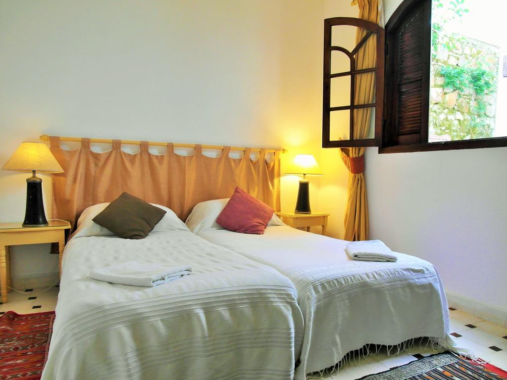 Christina'S House Bed & Breakfast Asilah Ngoại thất bức ảnh