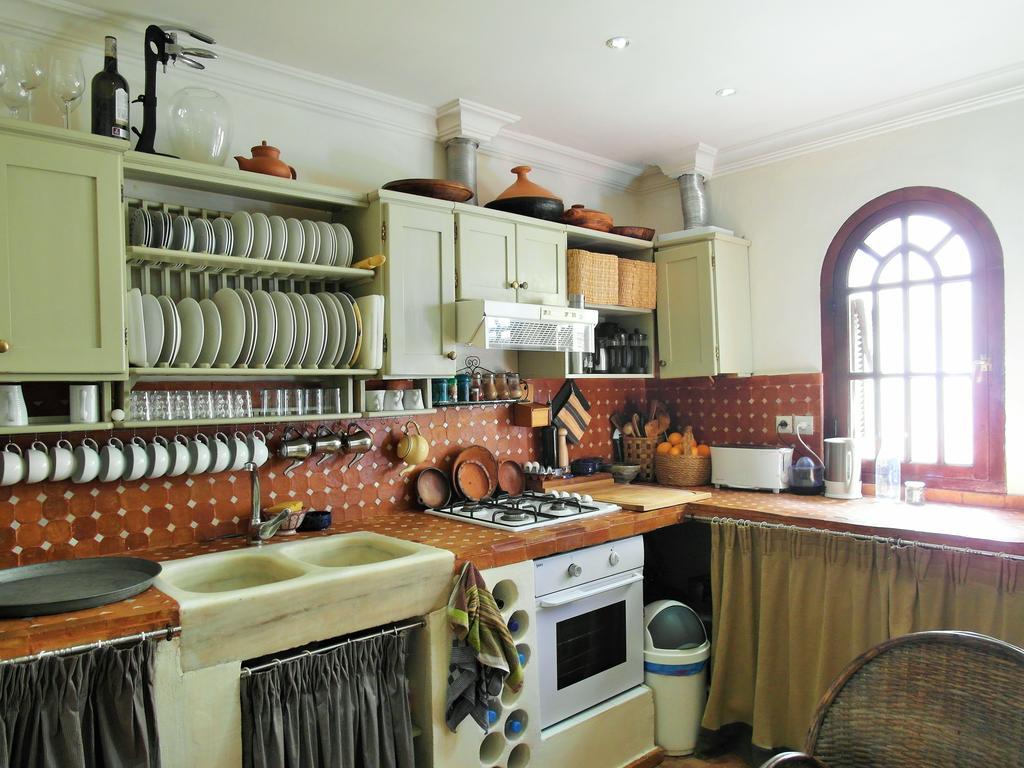 Christina'S House Bed & Breakfast Asilah Ngoại thất bức ảnh