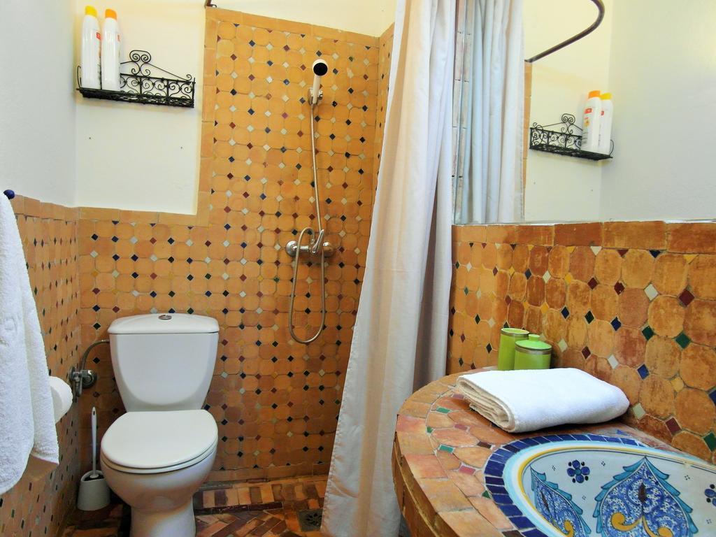 Christina'S House Bed & Breakfast Asilah Ngoại thất bức ảnh
